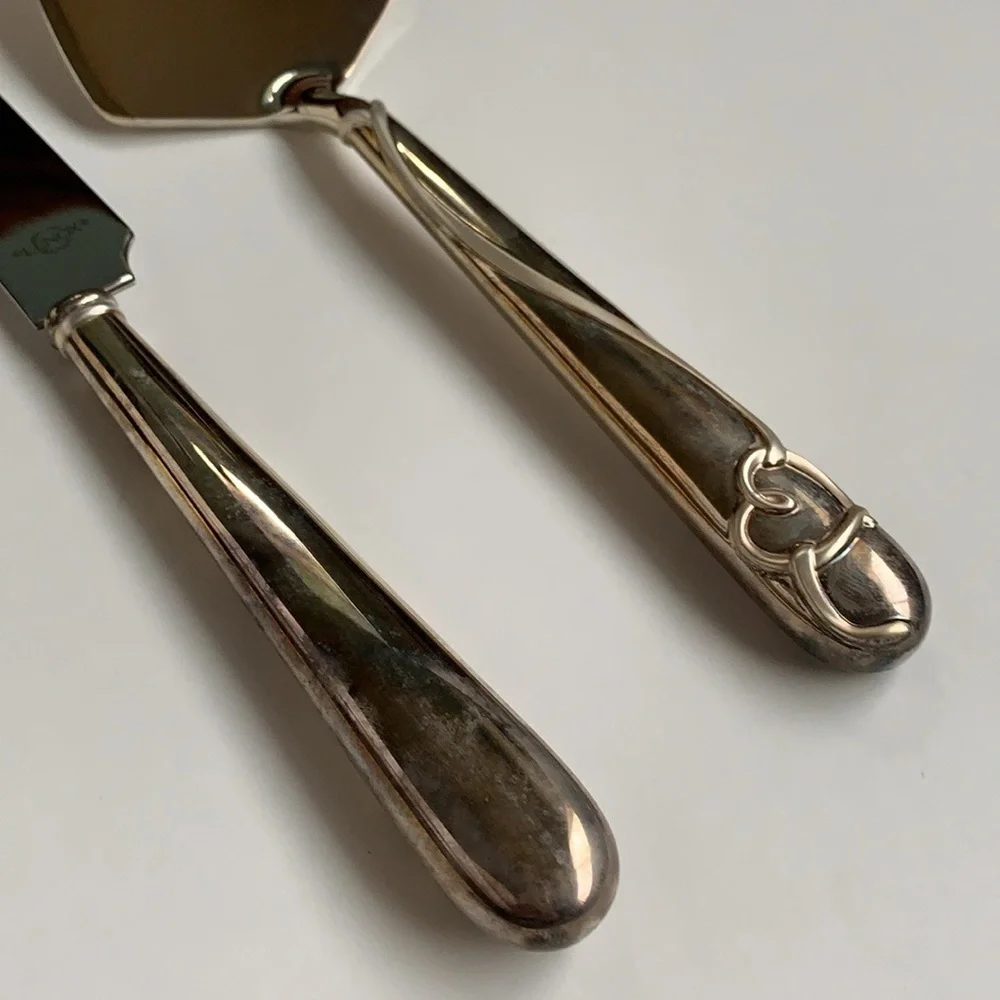 LENOX Like New Forevermore Heart 2 Piece Dessert Set Knife & Cake Serving